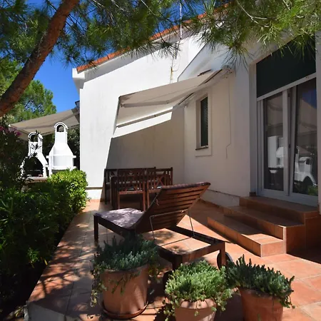 Tatil Evi Holiday Home In Mandre Near Zrce Beach, Cleaning Included Mandre