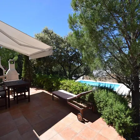 Relaxing With Private Swimming Pool , Cleaning Included Holiday home Mandre