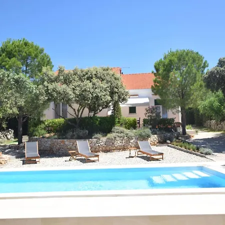 Feriehus Holiday Home In Mandre Near Zrce Beach, Cleaning Included Mandre
