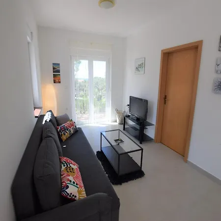 Holiday Home In Mandre Near Zrce Beach, Cleaning Included Mandre