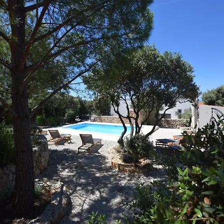 Holiday Home In Mandre Near Zrce Beach, Cleaning Included * Mandre